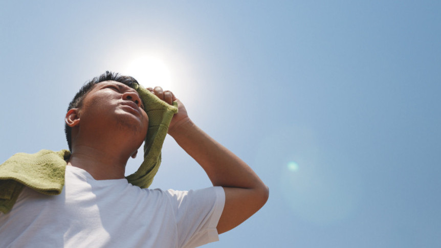 縮圖 - 中暑體溫高身體如焗爐 細胞變質高危 及時降溫、補充電解質　防體溫飈升