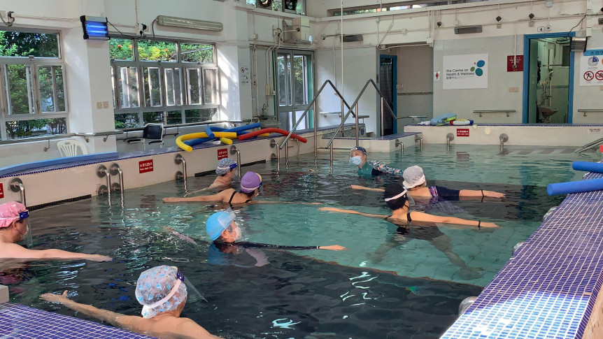 縮圖 - 標本兼治類風濕關節炎 水陸復康運動緩解病症走出孤獨