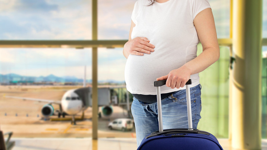 缩图 - 孕妇旅游要注意 怀孕周数多少可以搭飞机？出发前准备药物、医生证明文件知多啲