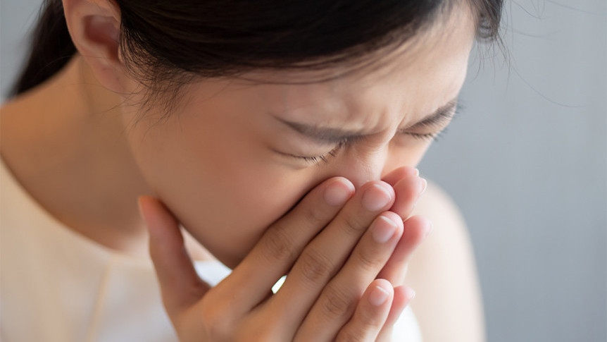 Thumbnail of Humid Weather Favours the Growth of Mold that Causes Nasal Allergy and Transfer of Sinusitis Pus to Brain