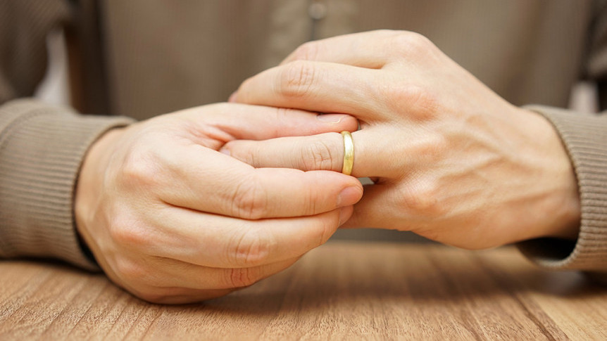 Thumbnail of The Ring