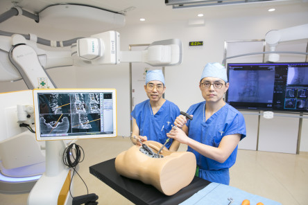 Thumbnail of The New Robotic Navigation Spine Surgery Service at HKSH