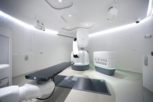 Thumbnail of CyberKnife M6