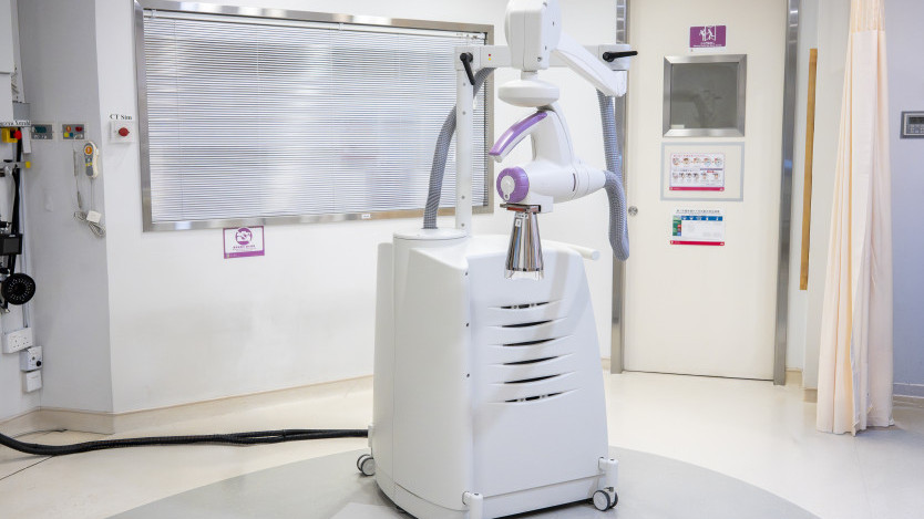 Thumbnail of Xstrahl 100 SXR Superficial X-Ray Machine
