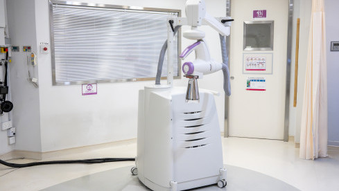 Thumbnail of Xstrahl 100 SXR Superficial X-Ray Machine
